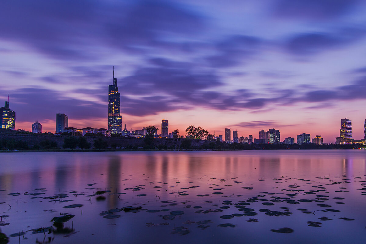 Xuanwu Lake